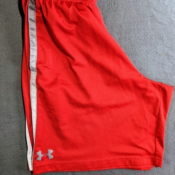 Men's Under Armour shorts mesh size‎ XL - Picture 1 of 3